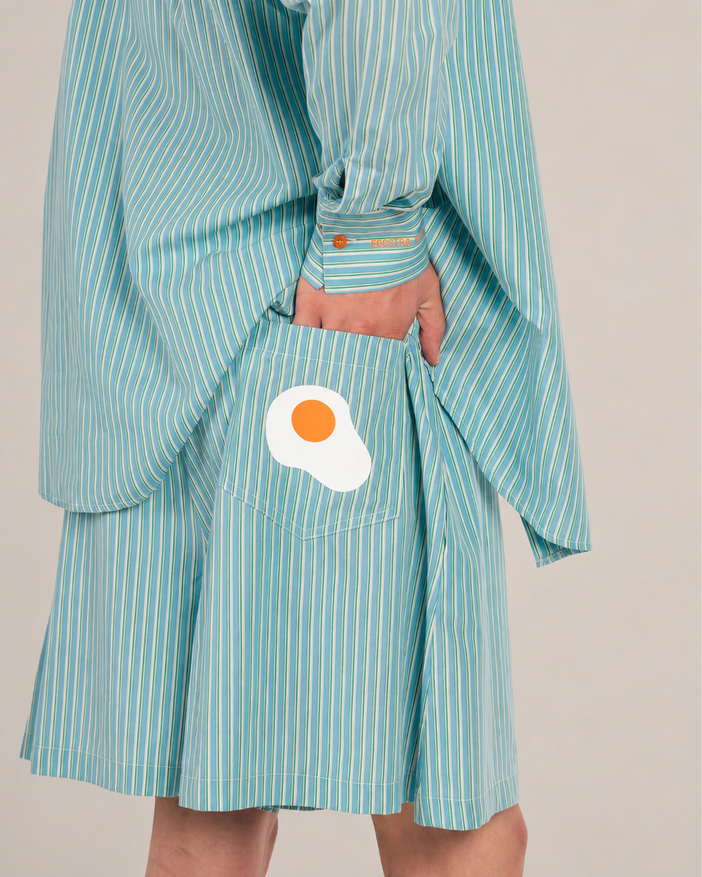 Main Dish Shorts / Blue